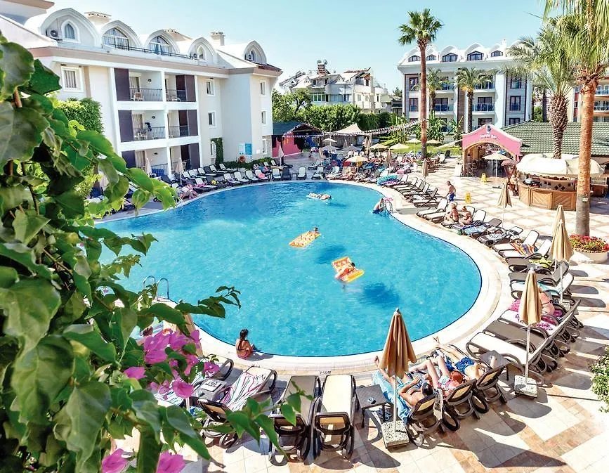 Club Anastasia - Family Hotel Мармарис